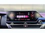 Citroën C4 1.2 Puretech Feel Edition | Apple Carplay / Android Auto | Camera | Navigatie | Head-up | Trekhaak | Adaptieve Cruise | Climate Control| | Achterbank in delen neerklapbaar | Achteruitrijcamera | Airco (automatisch)