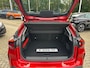 Citroën C4 1.2 Puretech Feel Edition | Carplay | Camera | Navigatie | Head-up | Trekhaak | Adaptieve Cruise | Climate Control| | Achterbank in delen neerklapbaar | Achteruitrijcamera | Airco (automatisch)