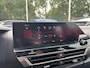 Citroën C4 1.2 Puretech Feel Edition | Carplay | Camera | Navigatie | Head-up | Trekhaak | Adaptieve Cruise | Climate Control| | Achterbank in delen neerklapbaar | Achteruitrijcamera | Airco (automatisch)