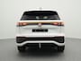 Volkswagen Tayron R-Line Edition 1.5 eHybrid 204 PK | Trekhaak | 360 Camera | Panorama | Head Up | Black Style | LED Matrix | Travel Assist | Stuur en Stoelverwarming | 20 inch