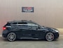 BMW 1-Serie 120i M-Pakket 2024 NAP PANO KUIPSTOELEN LED CAMERA