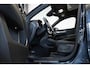 Volvo EX40 Single Motor Extended Range Ultra Black Edition | Schuif/Kantel-Panoramadak | 360º Visual Park Camera | Elektrisch Verstelbare Voorstoelen | Stoel/Stuurverwarming |