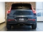 Volvo EX40 Single Motor Extended Range Ultra Black Edition | Schuif/Kantel-Panoramadak | 360º Visual Park Camera | Elektrisch Verstelbare Voorstoelen | Stoel/Stuurverwarming |
