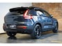 Volvo EX40 Single Motor Extended Range Ultra Black Edition | Schuif/Kantel-Panoramadak | 360º Visual Park Camera | Elektrisch Verstelbare Voorstoelen | Stoel/Stuurverwarming |