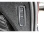 Volvo XC90 2.0 T8 Plug-in hybrid AWD Ultra Black Ed. Exec. | Gelaagde Ruiten Rondom | Panoramisch Schuif-/Kanteldak | Luchtvering | Verwarmbare voorstoelen met massagefunctie en ventilatie | Bowers & Wilkins High End Audio | Head-up display | 360 Camera |
