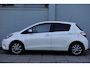 Toyota Yaris 1.5 Hybrid Dynamic Automaat 100pk | Trekhaak | Dealer onderhouden | Airco | Cruise control |
