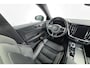 Volvo V60 2.0 B3 Plus Dark – Scandinavisch design met karakter