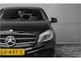 Mercedes-Benz A-klasse 180 Ambition AMG Night Pano 18" Ori NL