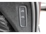 Volvo XC90 2.0 T8 Plug-in hybrid AWD Ultra Black Ed. Exec. | Gelaagde Ruiten Rondom | Panoramisch Schuif-/Kanteldak | Luchtvering | Verwarmbare voorstoelen met massagefunctie en ventilatie | Bowers & Wilkins High End Audio | Head-up display | 360 Camera |