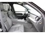 Volvo XC90 2.0 T8 Plug-in hybrid AWD Ultra Black Ed. Exec. | Gelaagde Ruiten Rondom | Panoramisch Schuif-/Kanteldak | Luchtvering | Verwarmbare voorstoelen met massagefunctie en ventilatie | Bowers & Wilkins High End Audio | Head-up display | 360 Camera |