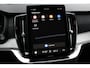 Volvo XC90 2.0 T8 Plug-in hybrid AWD Ultra Black Ed. Exec. | Gelaagde Ruiten Rondom | Panoramisch Schuif-/Kanteldak | Luchtvering | Verwarmbare voorstoelen met massagefunctie en ventilatie | Bowers & Wilkins High End Audio | Head-up display | 360 Camera |