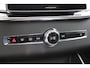 Volvo XC90 2.0 T8 Plug-in hybrid AWD Ultra Black Ed. Exec. | Gelaagde Ruiten Rondom | Panoramisch Schuif-/Kanteldak | Luchtvering | Verwarmbare voorstoelen met massagefunctie en ventilatie | Bowers & Wilkins High End Audio | Head-up display | 360 Camera |