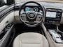 Hyundai Tucson 1.6 T-GDI HEV Premium Sky Automaat BJ.2022 / Panodak / Leder / Keyless / Navi / 360 Camera / 19"Lmv / Trekhaak !!