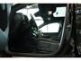 Volvo EC40 Single Motor Extended Range Plus Black Edition | 360º Visual Park Camera | Elektrisch Verstelbare Voorstoelen | Stoel/Stuurverwarming | Harman Kardon Premium Audio |