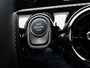 Mercedes-Benz A-klasse 180 | Panoramadak | Achteruitrijcamera | Stoelverwarming | Parkeersensoren |