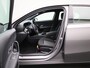Mercedes-Benz A-klasse 180 | Panoramadak | Achteruitrijcamera | Stoelverwarming | Parkeersensoren |