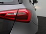 Mercedes-Benz A-klasse 180 | Panoramadak | Achteruitrijcamera | Stoelverwarming | Parkeersensoren |
