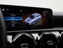 Mercedes-Benz A-klasse 180 | Panoramadak | Achteruitrijcamera | Stoelverwarming | Parkeersensoren |
