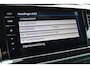 Volkswagen Transporter 2.0 TDI DSG L2H1 DC Bulli 180PK LED/Camera/20''