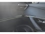 Peugeot 2008 | Adaptive Cruise Control | Stoelverwarming | Schuif/Kanteldak | Navi by App | Dodehoek Detectie | DAB | Achteruitrijcamera | Full-Led | Leder/Alcantara bekleding | LMV 18" |