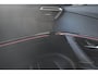 Peugeot 2008 | Adaptive Cruise Control | Stoelverwarming | Schuif/Kanteldak | Navi by App | Dodehoek Detectie | DAB | Achteruitrijcamera | Full-Led | Leder/Alcantara bekleding | LMV 18" |