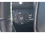 Peugeot 2008 | Adaptive Cruise Control | Stoelverwarming | Schuif/Kanteldak | Navi by App | Dodehoek Detectie | DAB | Achteruitrijcamera | Full-Led | Leder/Alcantara bekleding | LMV 18" |