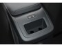 Volvo XC60 T6 Plug-in hybrid AWD Ultra Dark | Luchtvering | Trekhaak | Verwarmbare voorstoelen, achterbank en stuurwiel | Premium audio by Harman Kardon | Apple carplay/Android auto | Panoramisch Schuif-/kanteldak | 360 graden Camera | BLIS | Adaptieve Cruise Control |