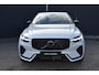 Volvo XC60 T6 Plug-in hybrid AWD Ultra Dark | Luchtvering | Trekhaak | Verwarmbare voorstoelen, achterbank en stuurwiel | Premium audio by Harman Kardon | Apple carplay/Android auto | Panoramisch Schuif-/kanteldak | 360 graden Camera | BLIS | Adaptieve Cruise Control |