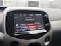Toyota Aygo 1.0 VVT-i x-play | Airco | Navigatie | Achteruitrijcamera | Multimedia scherm | Uniek lage tellerstand! | Dealeronderhouden | Super!!