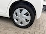 Toyota Aygo 1.0 VVT-i x-play | Airco | Navigatie | Achteruitrijcamera | Multimedia scherm | Uniek lage tellerstand! | Dealeronderhouden | Super!!