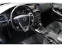 Volvo V40 1.5 T3 Polar+ Sport | Dealeronderhouden | Panoramadak | Achteruitrijcamera | Voorstoelen verwarmd | Cruise Control | Premium Audio by Harman Kardon | Extra getint glas | R-Design leder bekleding |