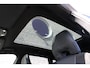 Volvo V40 1.5 T3 Polar+ Sport | Dealeronderhouden | Panoramadak | Achteruitrijcamera | Voorstoelen verwarmd | Cruise Control | Premium Audio by Harman Kardon | Extra getint glas | R-Design leder bekleding |