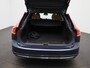 Volvo V90 2.0 T6 Plug-in hybrid AWD Plus Bright 350PK | Elektrische Trekhaak | Leder Interieur | Harman Kardon Audio | Memory Seats | Achterbankverwarming | Google Navigatie | Apple CarPlay & Android Auto