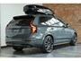 Volvo XC90 T8 Plug-in hybrid AWD Ultra Dark Executive Edition | Bowers & Wilkins | Luchtvering | Geventileerde Nappa Leder Voorstoelen met Massage | Gelamineerde Zijruiten | 22" Lichtmetalen Wielen | Head-Up Display |