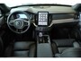 Volvo XC90 T8 Plug-in hybrid AWD Ultra Dark Executive Edition | Bowers & Wilkins | Luchtvering | Geventileerde Nappa Leder Voorstoelen met Massage | Gelamineerde Zijruiten | 22" Lichtmetalen Wielen | Head-Up Display |