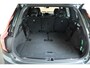 Volvo XC90 T8 Plug-in hybrid AWD Ultra Dark Executive Edition | Bowers & Wilkins | Luchtvering | Geventileerde Nappa Leder Voorstoelen met Massage | Gelamineerde Zijruiten | 22" Lichtmetalen Wielen | Head-Up Display |