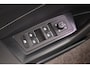 Volkswagen T-Roc 1.5 TSI 150pk DSG Style Trekhaak Keyless Camera Navigatie LED