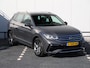 Volkswagen Tiguan 1.5 TSI R-Line Business 150 pk DSG | Camera | Trekhaak | Navigatie | LED Matrix | Stoel- en stuurverwarming | Keyless | Alarm | Elektrische achterklep