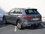 Volkswagen Tiguan 1.5 TSI R-Line Business 150 pk DSG | Camera | Trekhaak | Navigatie | LED Matrix | Stoel- en stuurverwarming | Keyless | Alarm | Elektrische achterklep