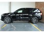Volvo XC90 T8 Plug-in hybrid AWD Ultra Black Edition Executive Edition | Gelamineerde Zijruiten | Luchtvering | Nappa Leder Voorstoelen met Ventilatie en Massage | Bowers & Wilkins |