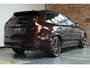 Volvo XC90 T8 Plug-in hybrid AWD Ultra Dark Executive Edition | Bowers & Wilkins | Luchtvering | Panoramadak | Head-Up Display | 360º Camera | Geventileerde Voorstoelen met Massage | Gelamineerde Zijruiten | Charcoal Hemelbekleding |
