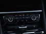 BMW 2-Serie Active Tourer 225xe M Sport / Leder / Pano / Cruise / Telefoon voorbereiding