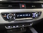 Audi A4 Avant 40 TFSI S-Line edition / 204pk / Panorama dak / Trekhaak / Stoelverwarming /