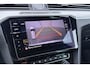 Volkswagen Passat Variant 2.0 TSI 4Motion Elegance Business R | ACC | Head-Up | Camera | BLIS | Stoelverwarming | Keyless | Leder