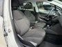 Peugeot 208 1.2 110PK Turbo Allure | Automaat | Navigatie | Apple Carplay/Android Auto | Panorama dak | Lichtmetaal | Cruise Control | Climate Control | Parkeercamera | Sensoren achterzijde