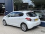 Peugeot 208 1.2 110PK Turbo Allure | Automaat | Navigatie | Apple Carplay/Android Auto | Panorama dak | Lichtmetaal | Cruise Control | Climate Control | Parkeercamera | Sensoren achterzijde