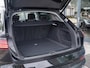 Audi E-tron 55 quattro 408pk Advanced 95 kWh / Fabrieksgarantie 01-2028 / Trekhaak / B&O / Memory
