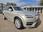Volvo XC90 2.0 T6 AWD Inscription | 1e Eigenaar / 43.245 KM! | Trekhaak / B&W / Luchtvering | Dealer OH / Nieuw € 111.000