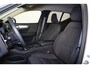 Volvo XC40 1.5 T5 Recharge R-Design - IntelliSafe Assist & Surround - Adaptieve LED koplampen - Parkeercamera achter - Verwarmde voorstoelen & stuur - Parkeersensoren voor & achter - Elektr. bedienb. voorstoelen met geheugen links - Draadloze tel. lader - Extra getint glas - 19' LMV