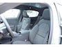 Polestar 2 Long Range Single Motor Prime 82 kWh | Panoramadak | Harman Kardon Premium Audio | Pilot Assist | Park Assist + 360° Camera | Volledig verstelbare voorstoelen | Ambiente sfeerverlichting | Polestar Digital Key | Elektrisch bedienbare achterklep met voetsensor | Energiebesparende warmtepomp | Verwarmbare stoel voor en achter + stuurwiel